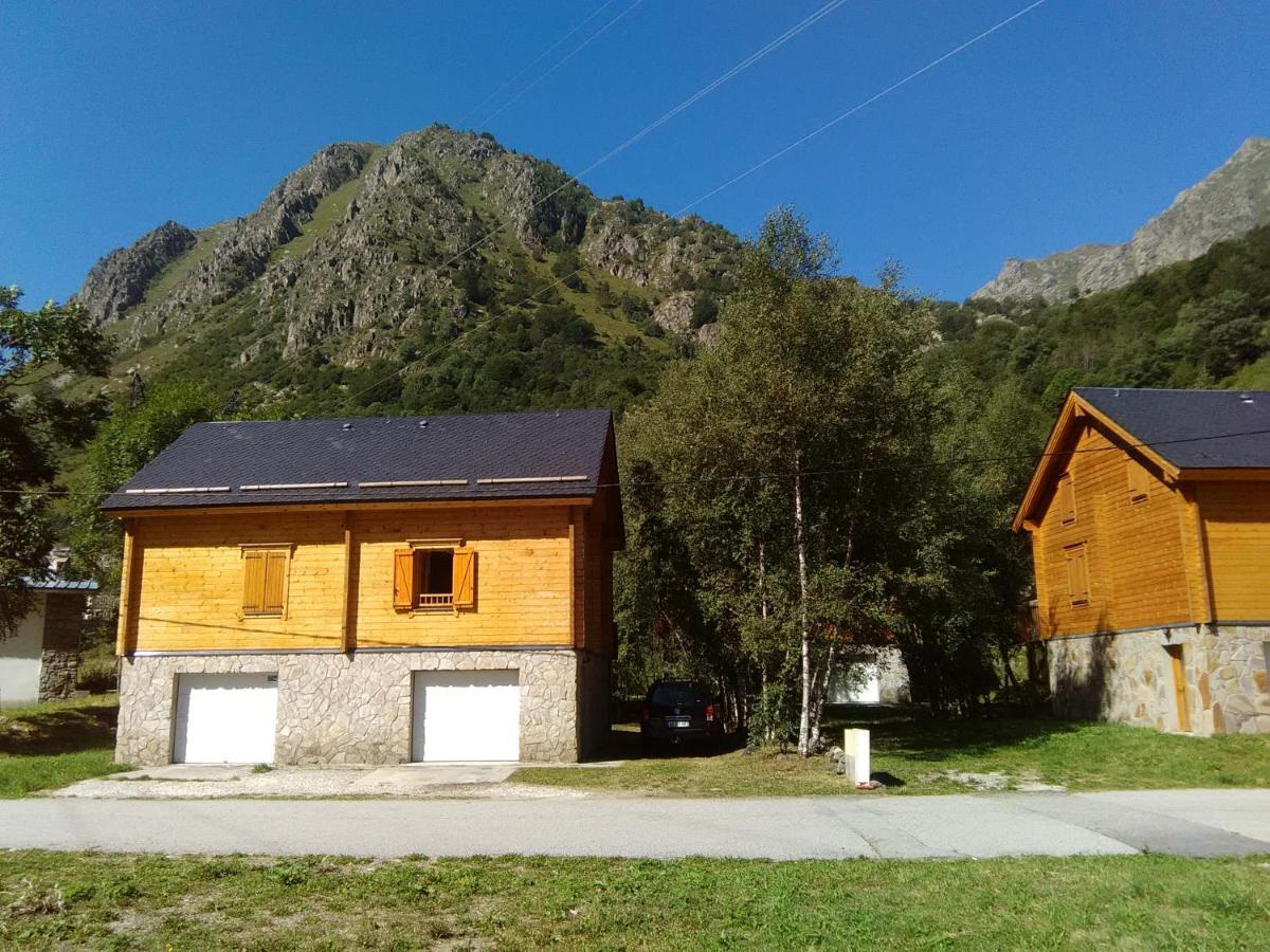 Chalet Bois Au Milieu Des Pyrenees L'Hospitalet-pres-l'Andorre Luaran gambar