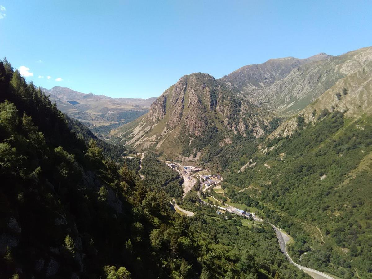 Chalet Bois Au Milieu Des Pyrenees L'Hospitalet-pres-l'Andorre Luaran gambar